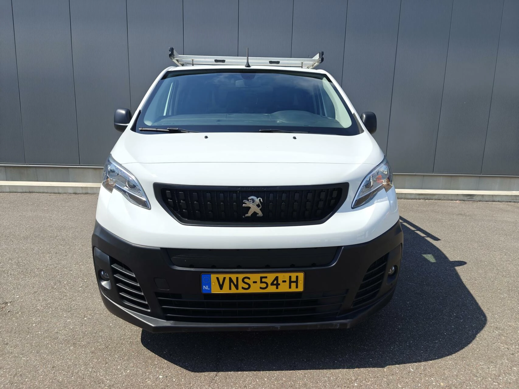 Hoofdafbeelding Peugeot e-Expert