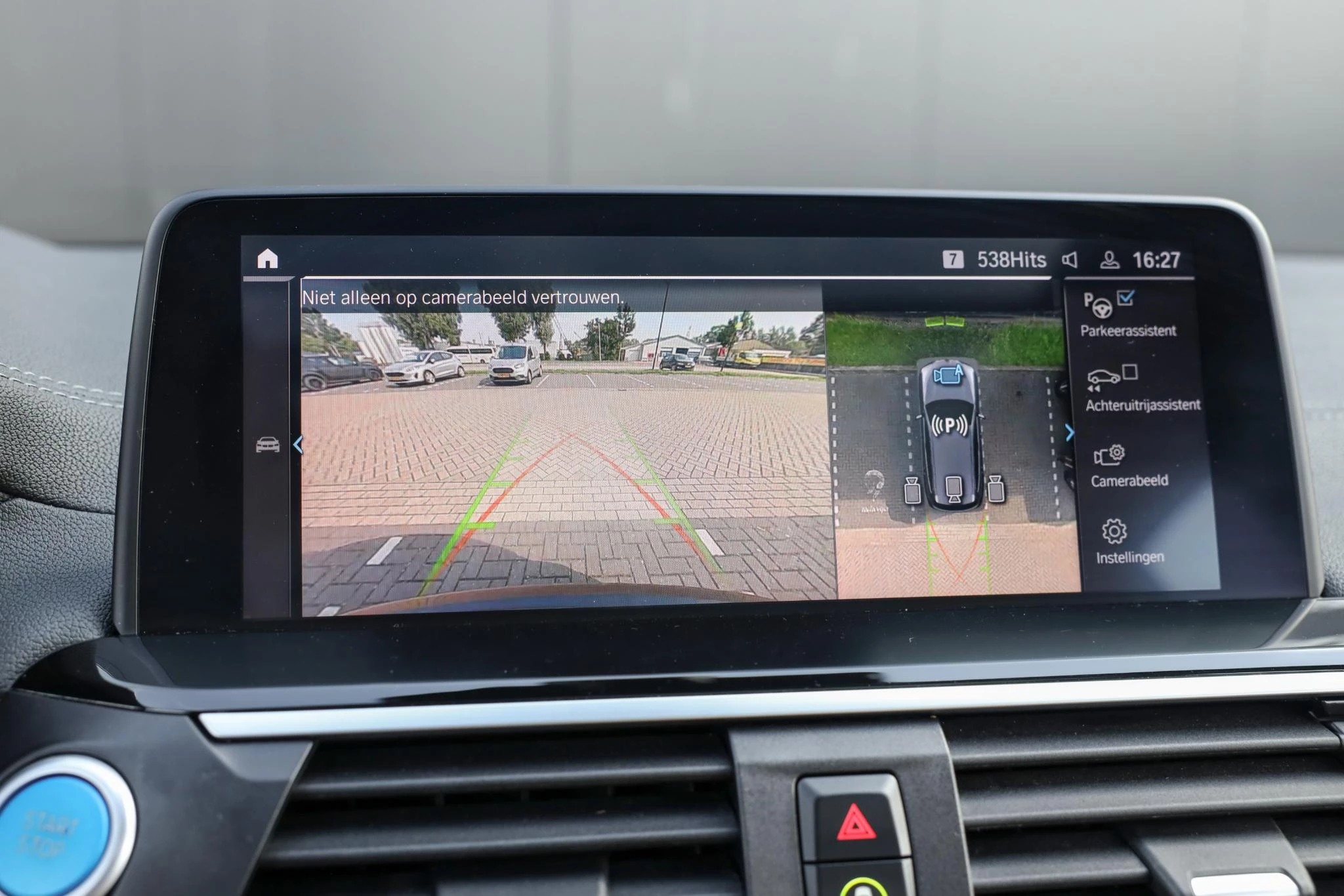 Hoofdafbeelding BMW iX3
