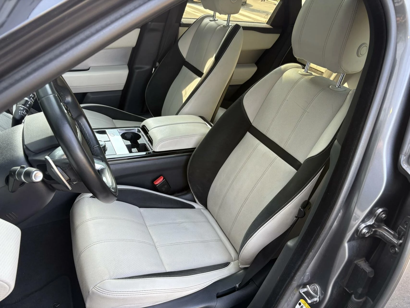 Hoofdafbeelding Land Rover Range Rover Velar