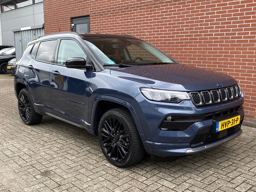 Hoofdafbeelding Jeep Compass