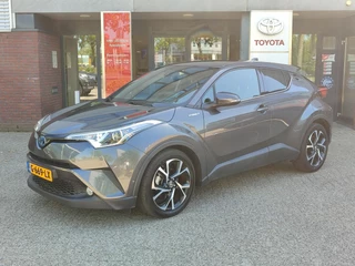Toyota C-HR 1.8 Hybrid STYLE TREKHAAK STOEL/STUURVERW KEYLESS BLIND SPOT 18'' LM-VELGEN NAVI CAMERA PARK-SENSOREN