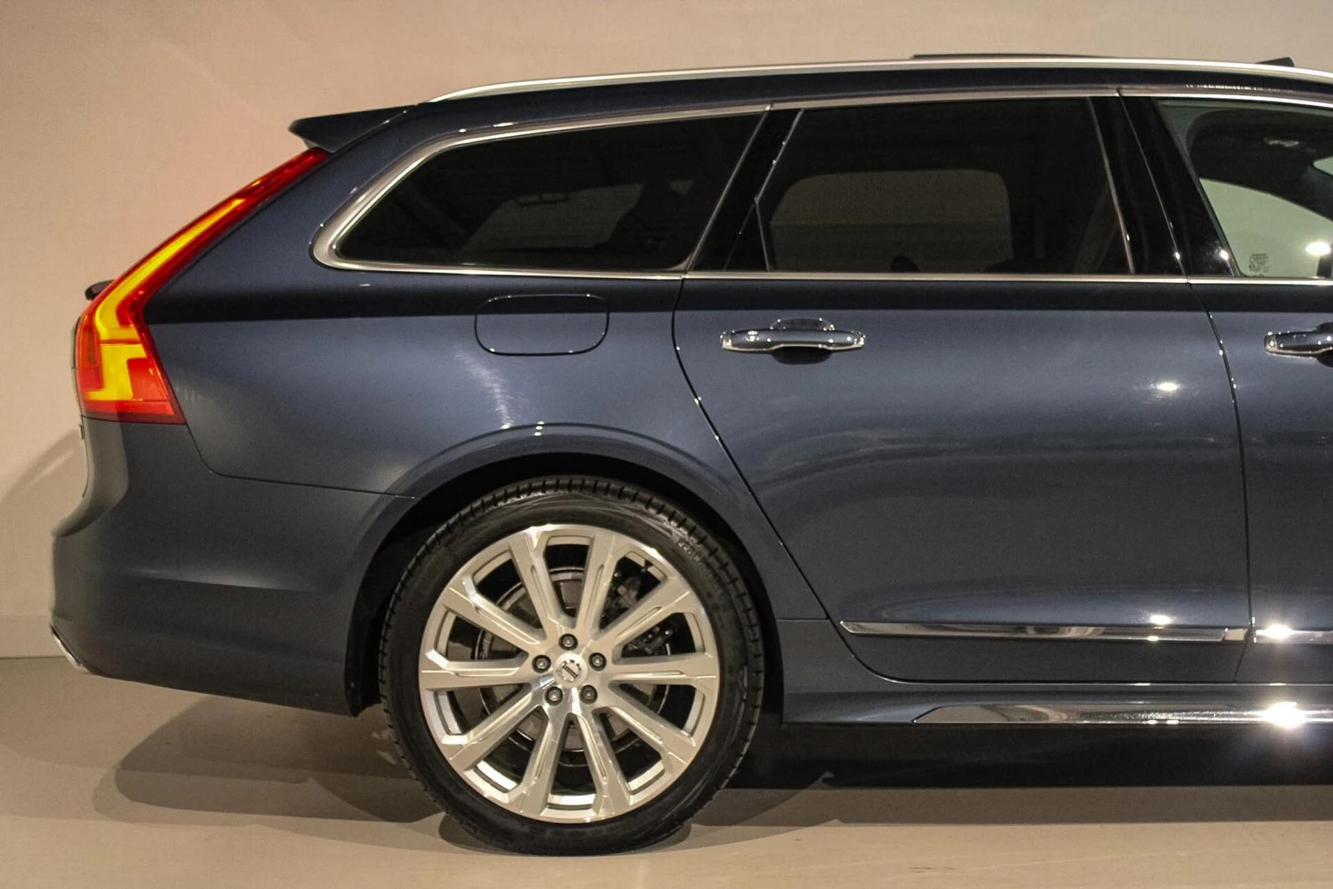 Hoofdafbeelding Volvo V90