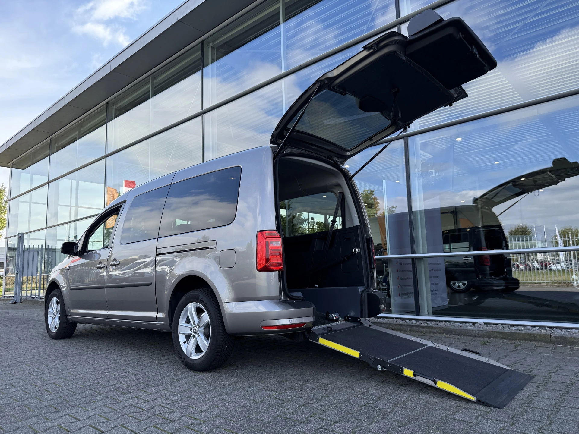Hoofdafbeelding Volkswagen Caddy