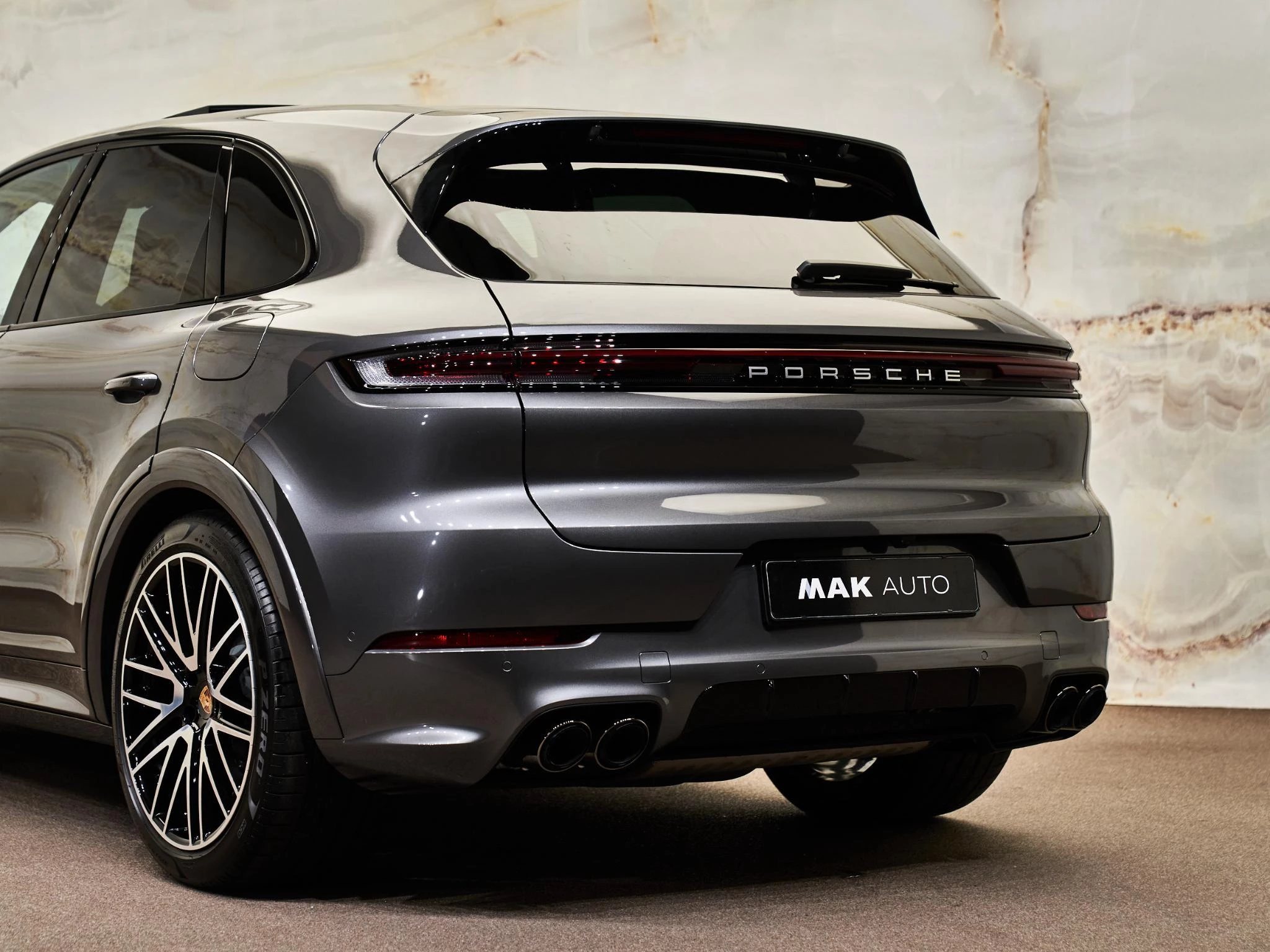 Hoofdafbeelding Porsche Cayenne