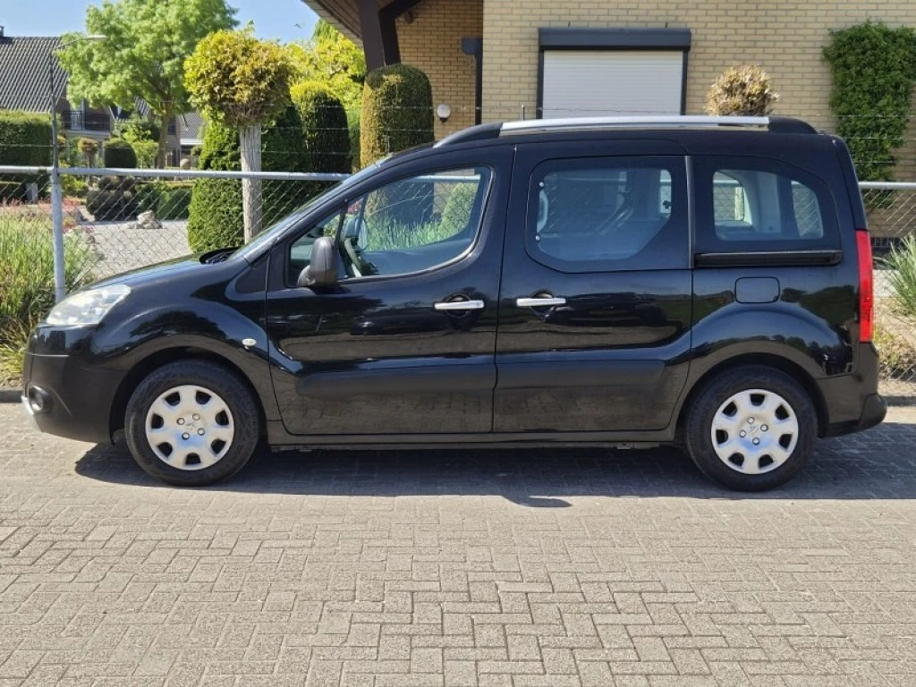 Hoofdafbeelding Peugeot Partner