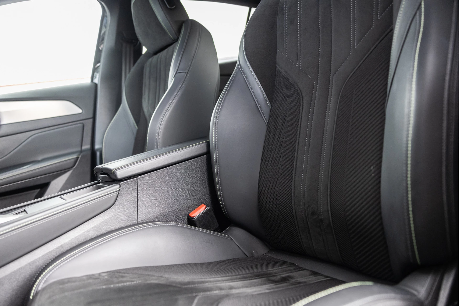 Hoofdafbeelding Peugeot 408