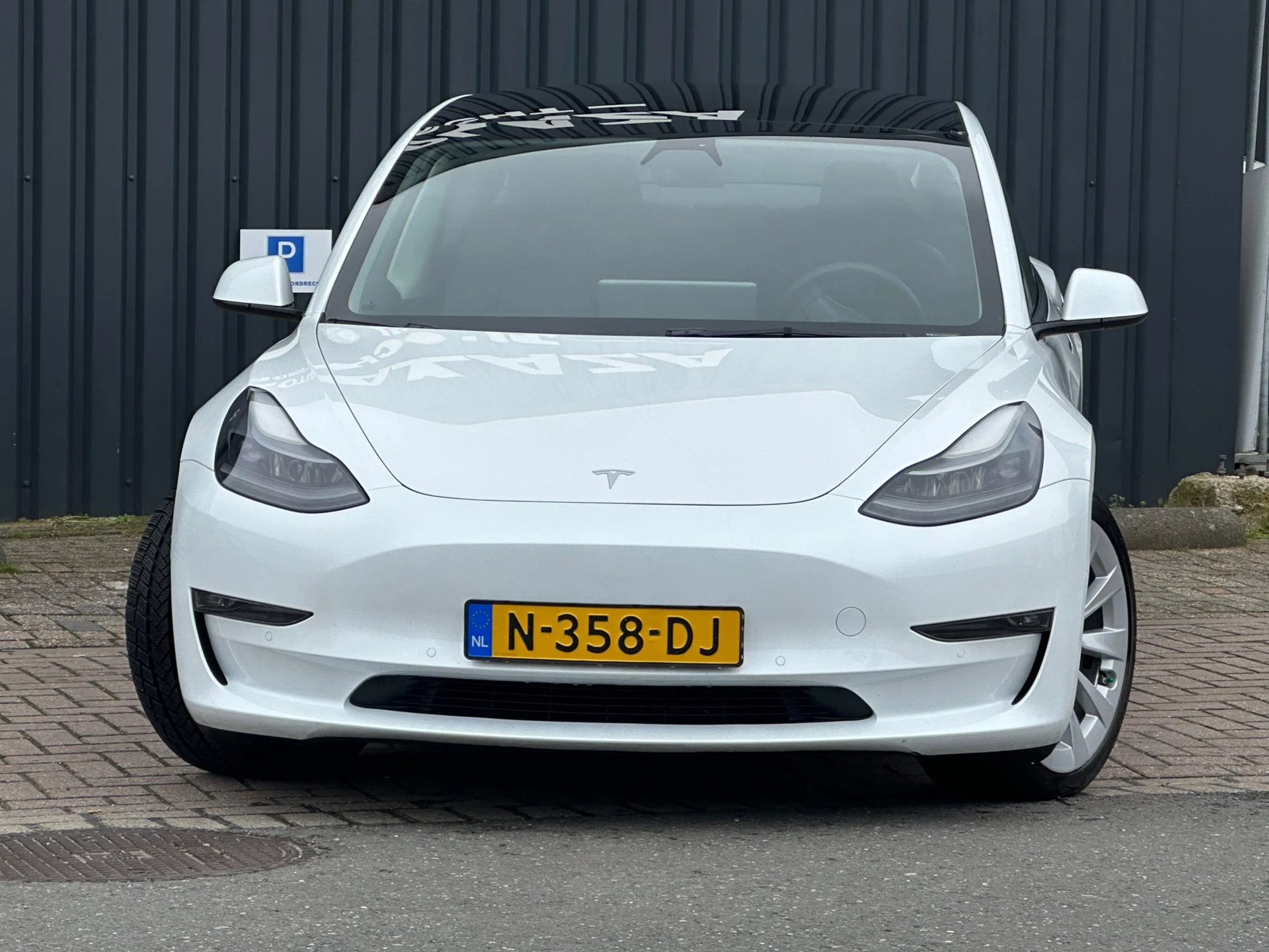 Hoofdafbeelding Tesla Model 3