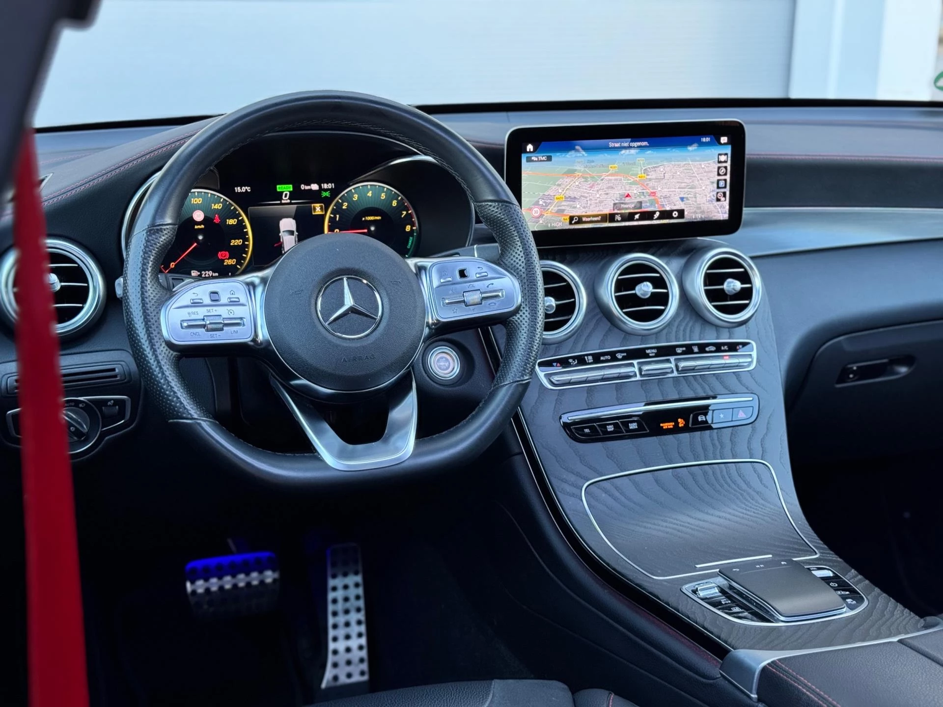 Hoofdafbeelding Mercedes-Benz GLC