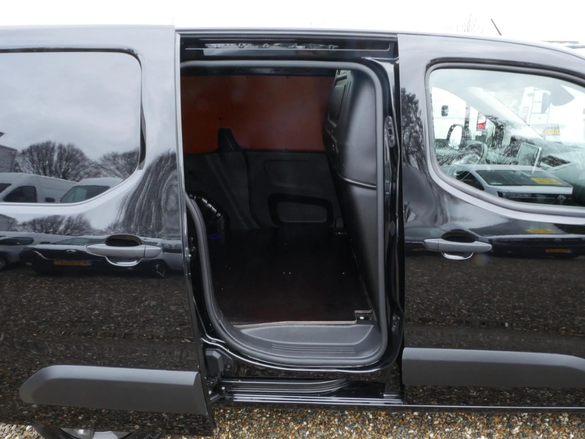 Hoofdafbeelding Peugeot e-Partner