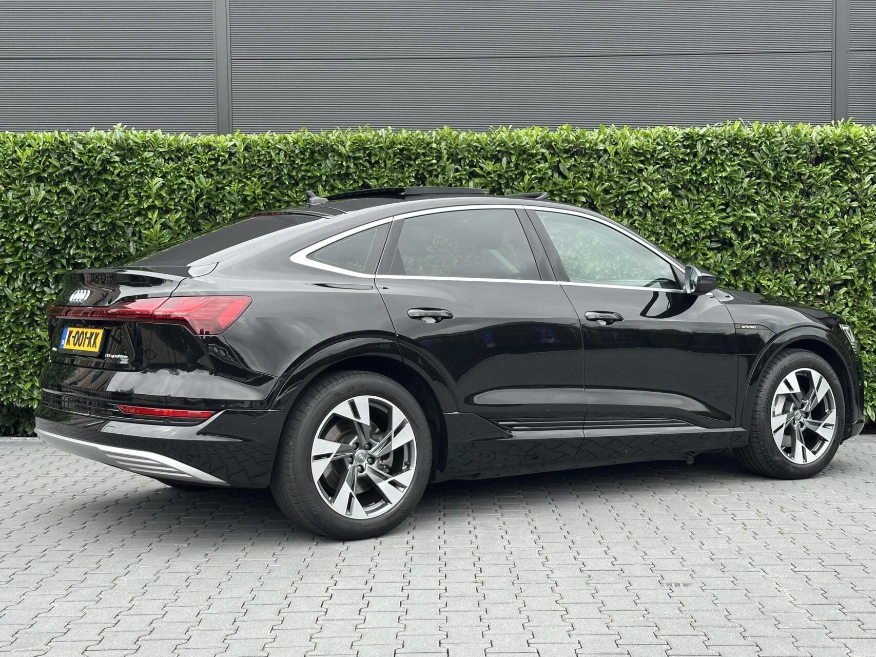 Hoofdafbeelding Audi e-tron