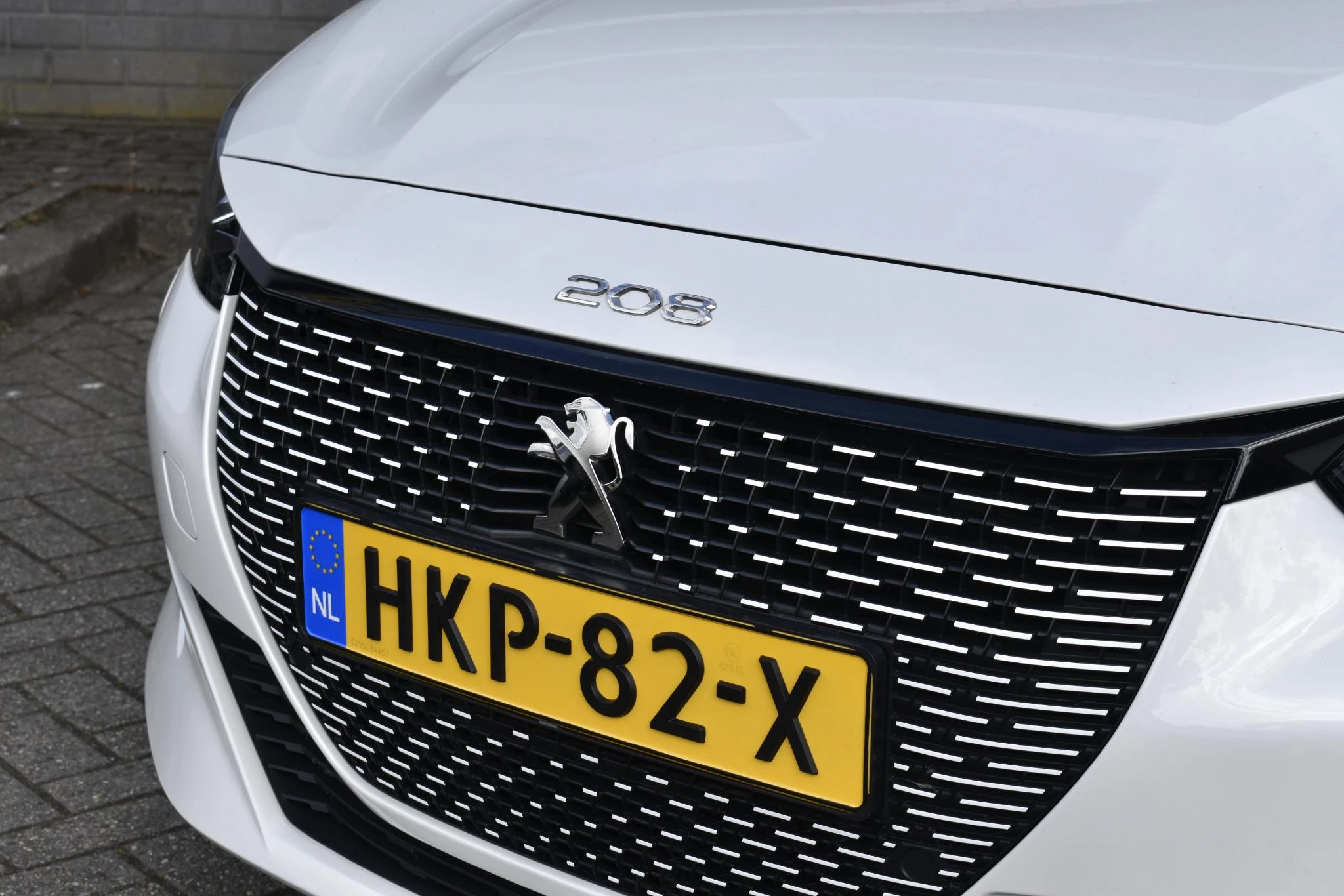 Hoofdafbeelding Peugeot e-208