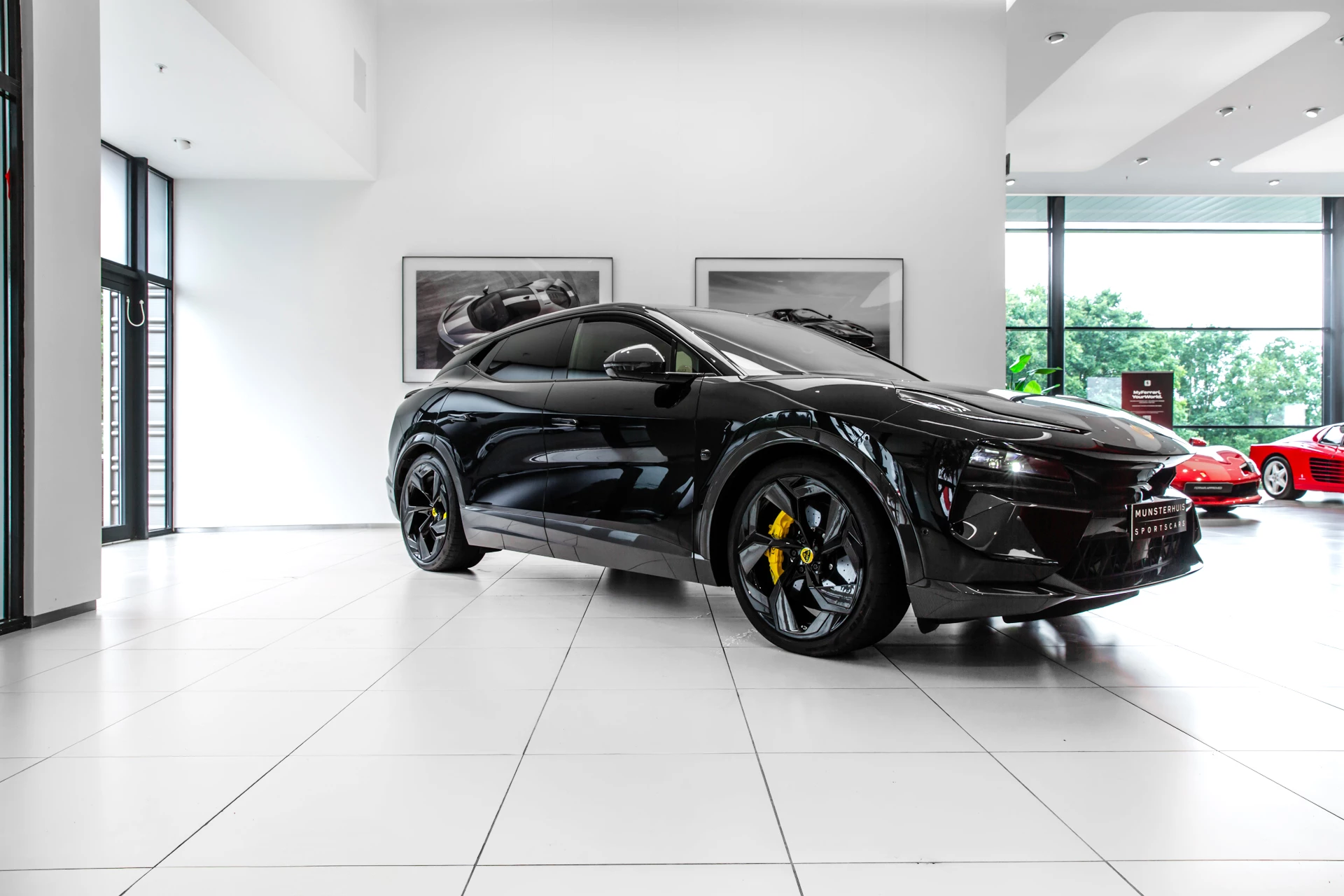 Hoofdafbeelding Lotus Eletre