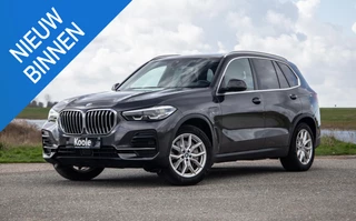BMW X5 xDrive45e High Executive CARPLAY / CAMERA / DEALER ONDERHOUDEN / BRUIN LEER / STOELVERWARMING