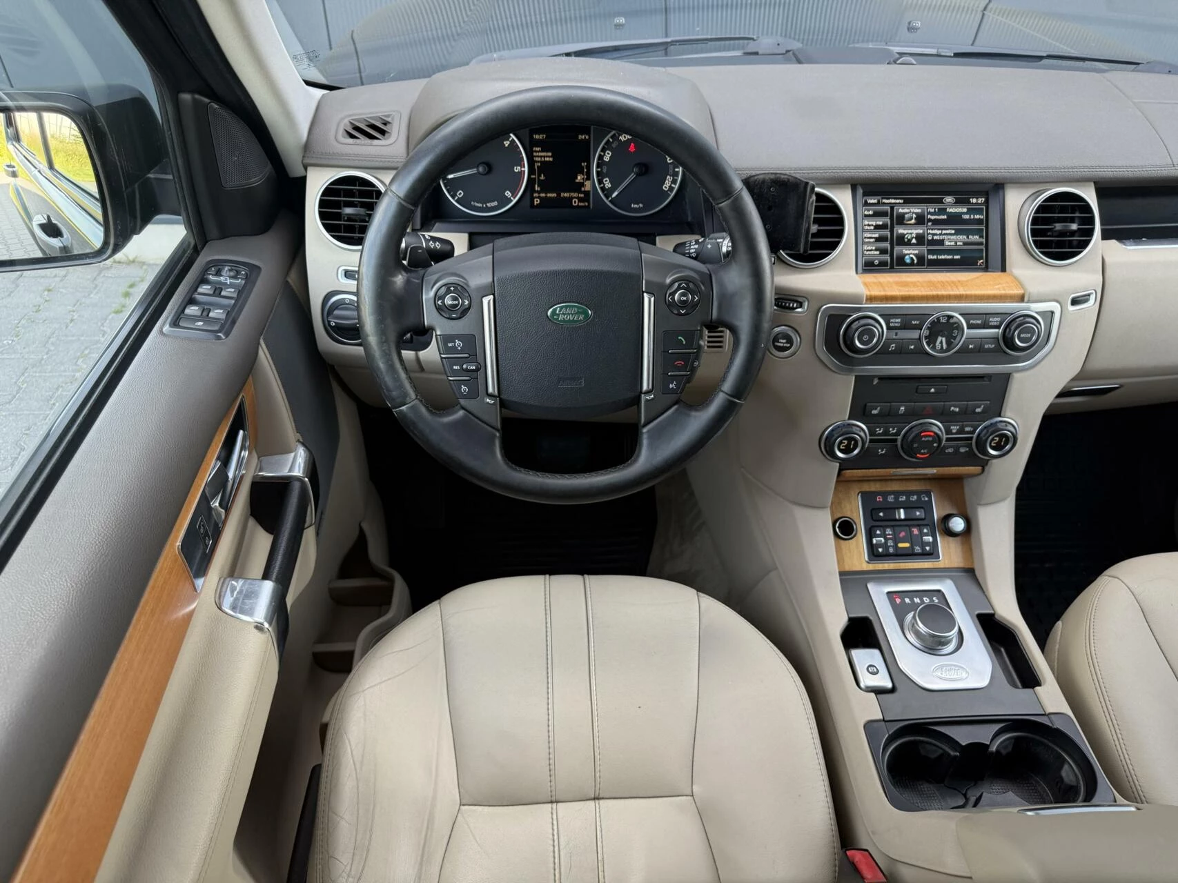 Hoofdafbeelding Land Rover Discovery