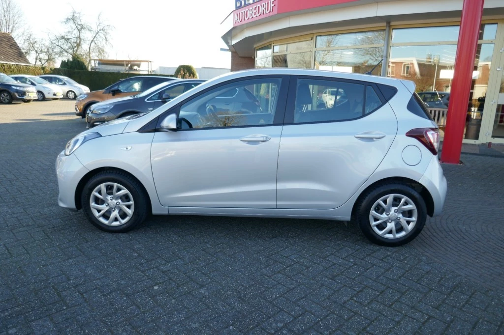 Hoofdafbeelding Hyundai i10