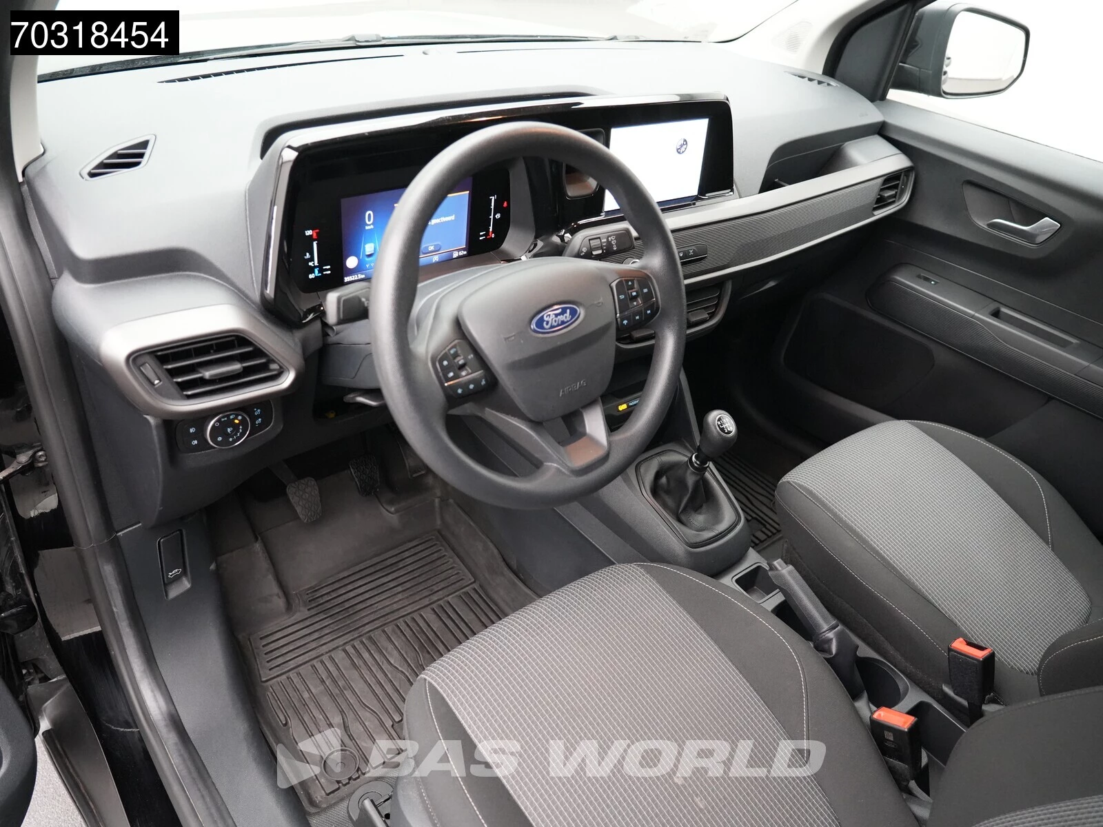 Hoofdafbeelding Ford Transit Courier