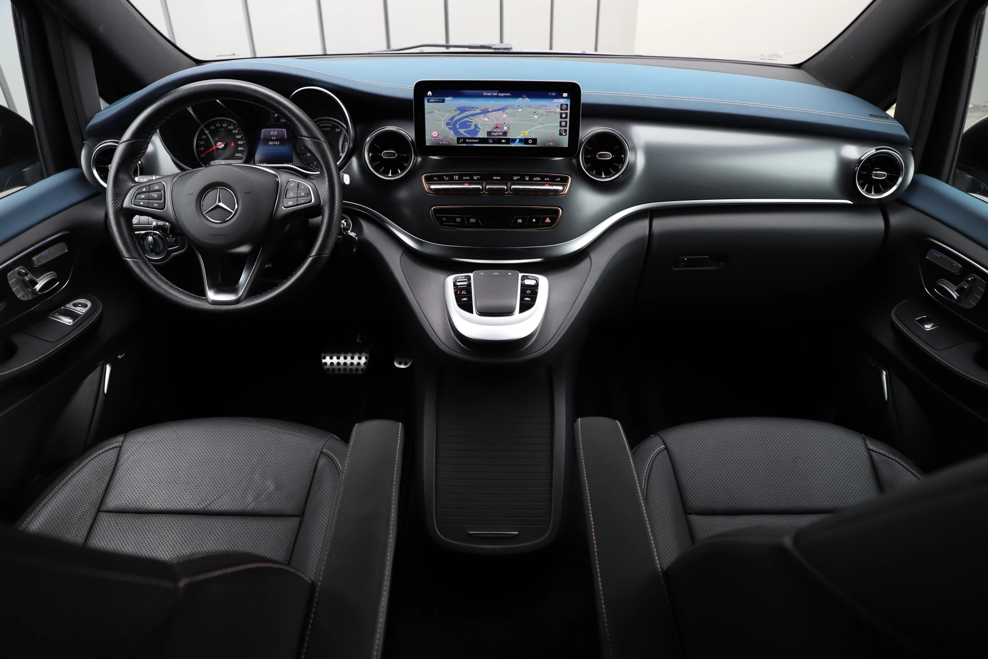 Hoofdafbeelding Mercedes-Benz EQV