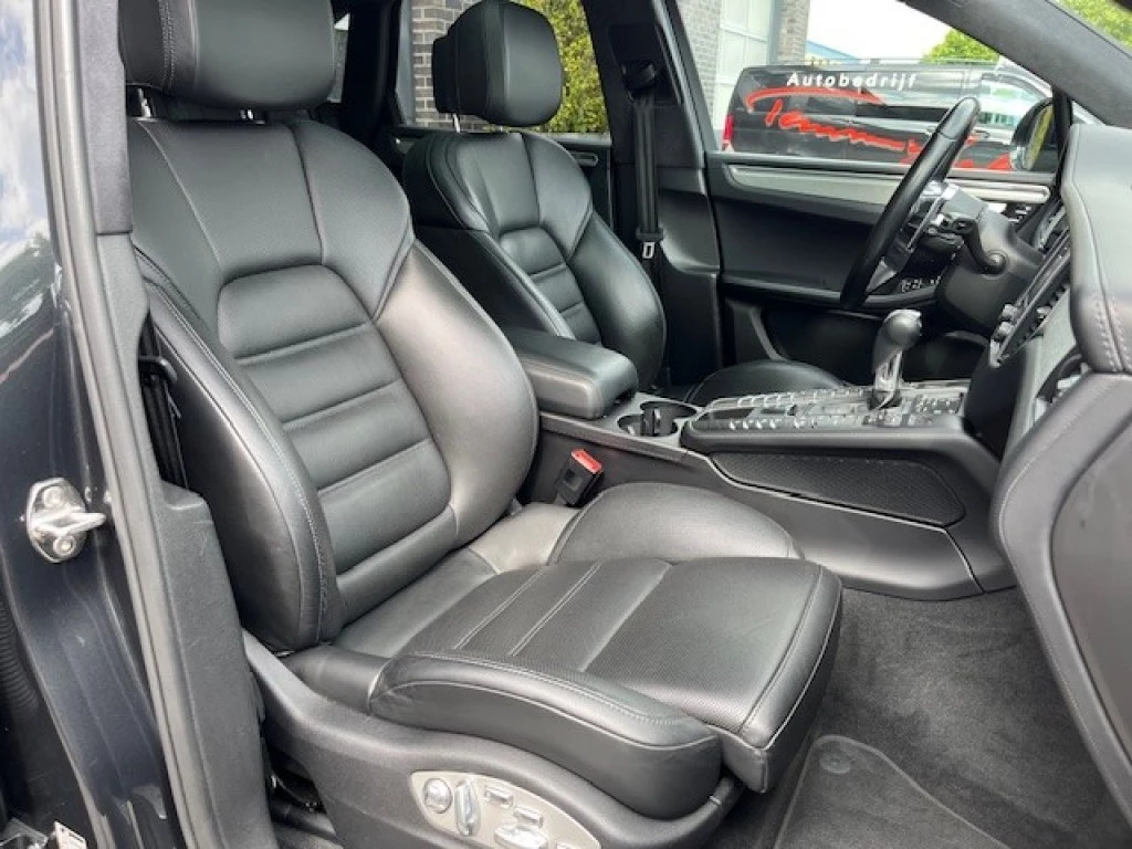 Hoofdafbeelding Porsche Macan