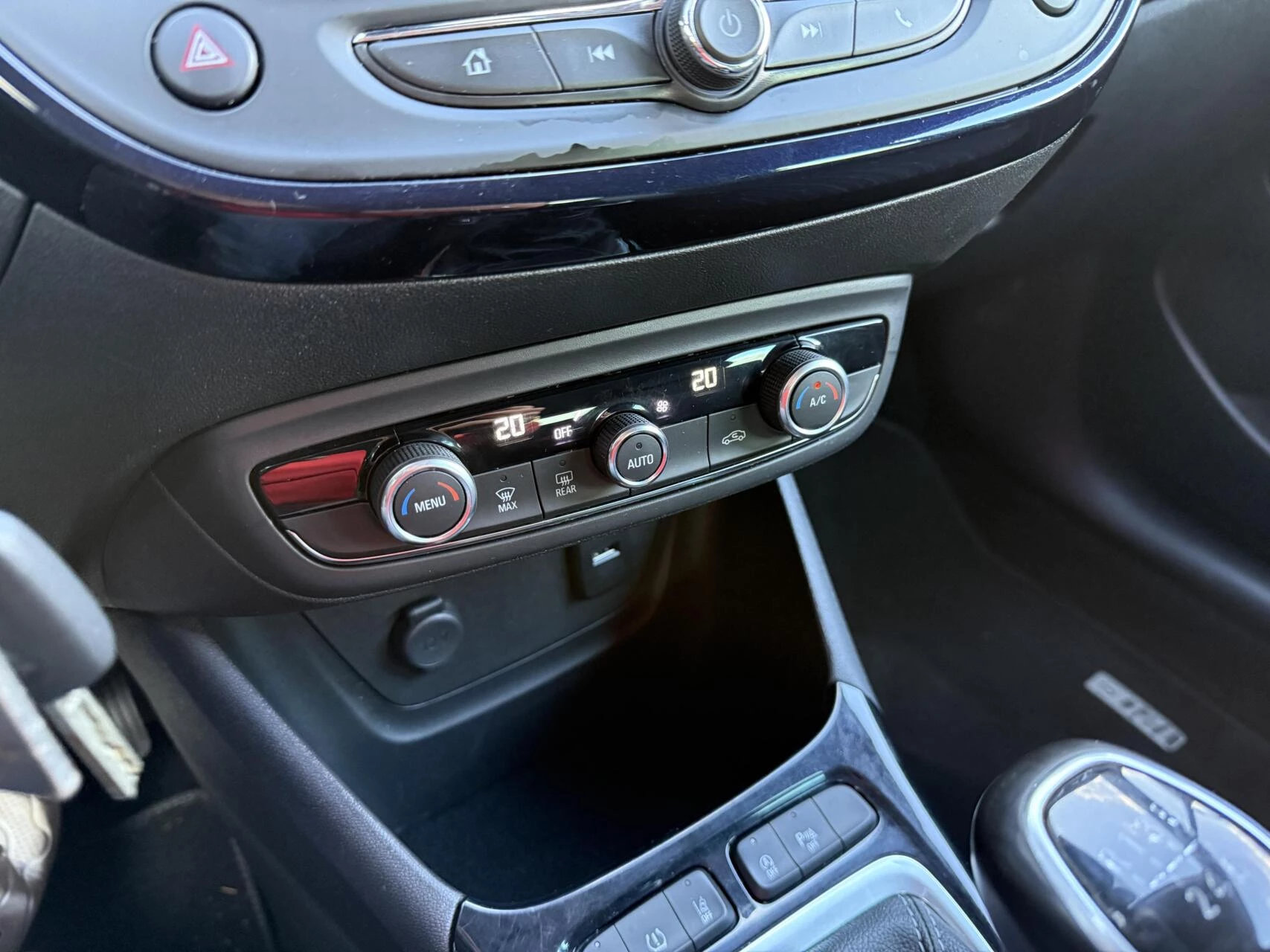 Hoofdafbeelding Opel Crossland X