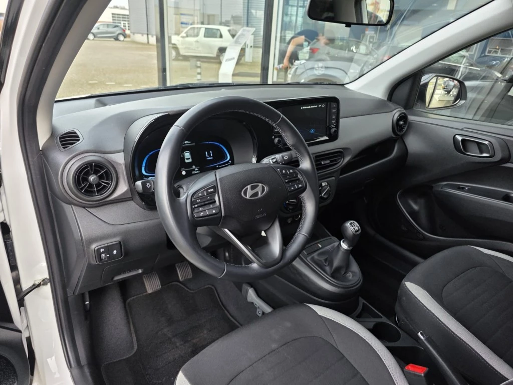 Hoofdafbeelding Hyundai i10