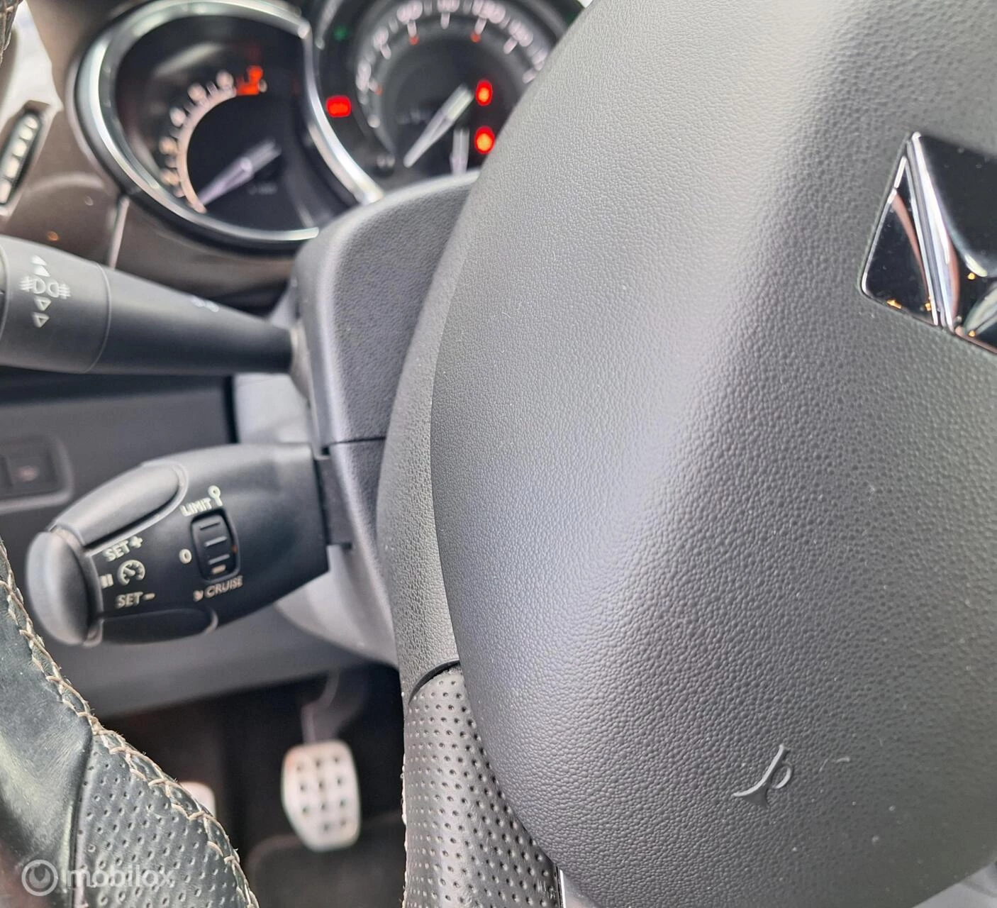 Hoofdafbeelding DS DS 3