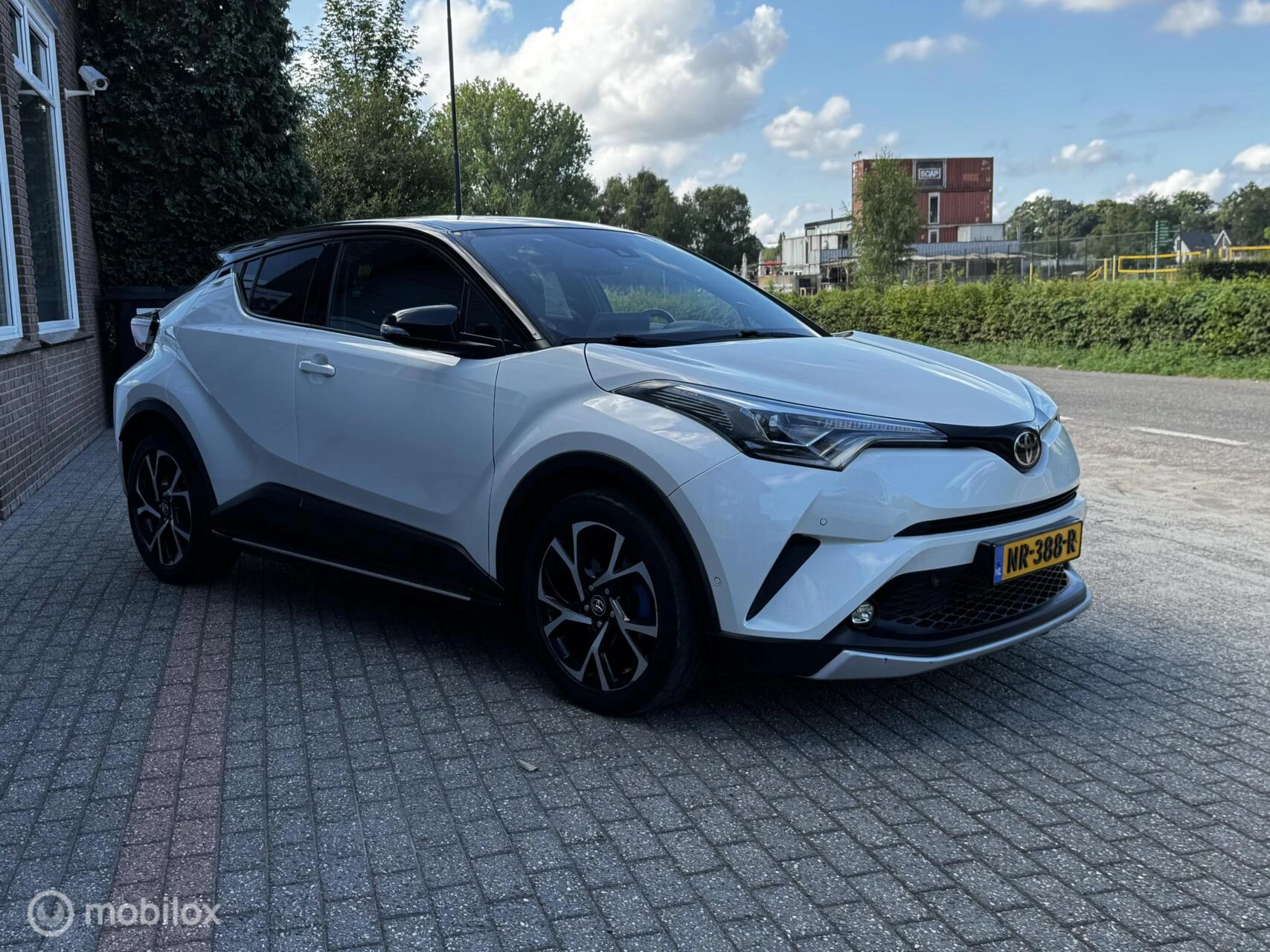 Hoofdafbeelding Toyota C-HR