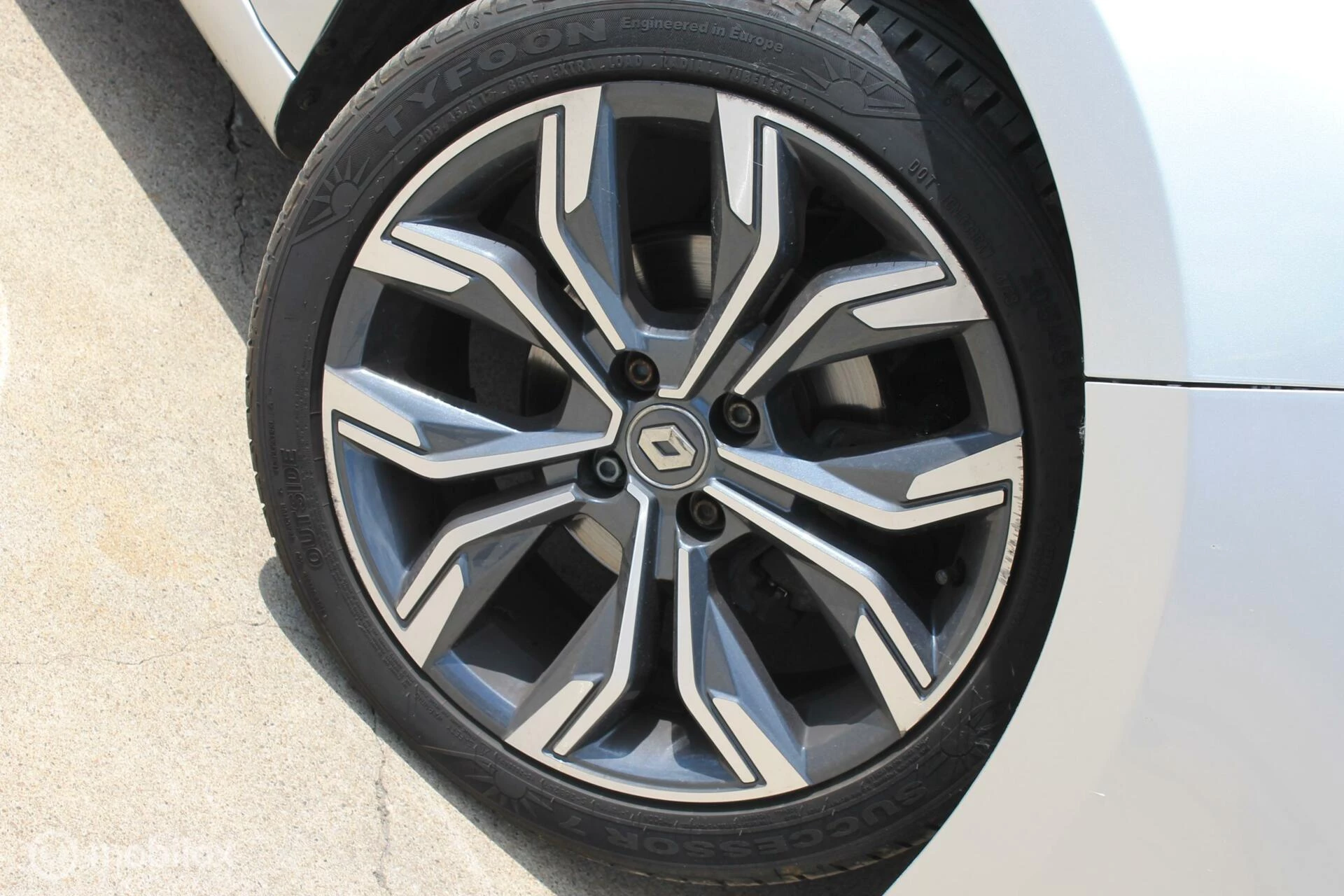 Hoofdafbeelding Renault Clio