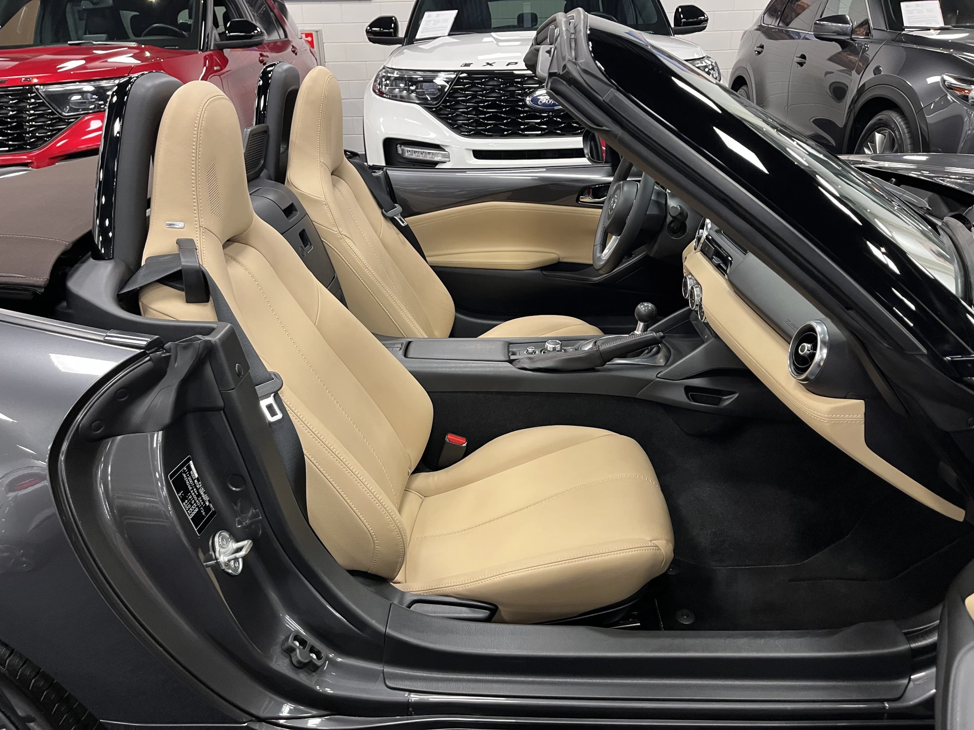 Hoofdafbeelding Mazda MX-5