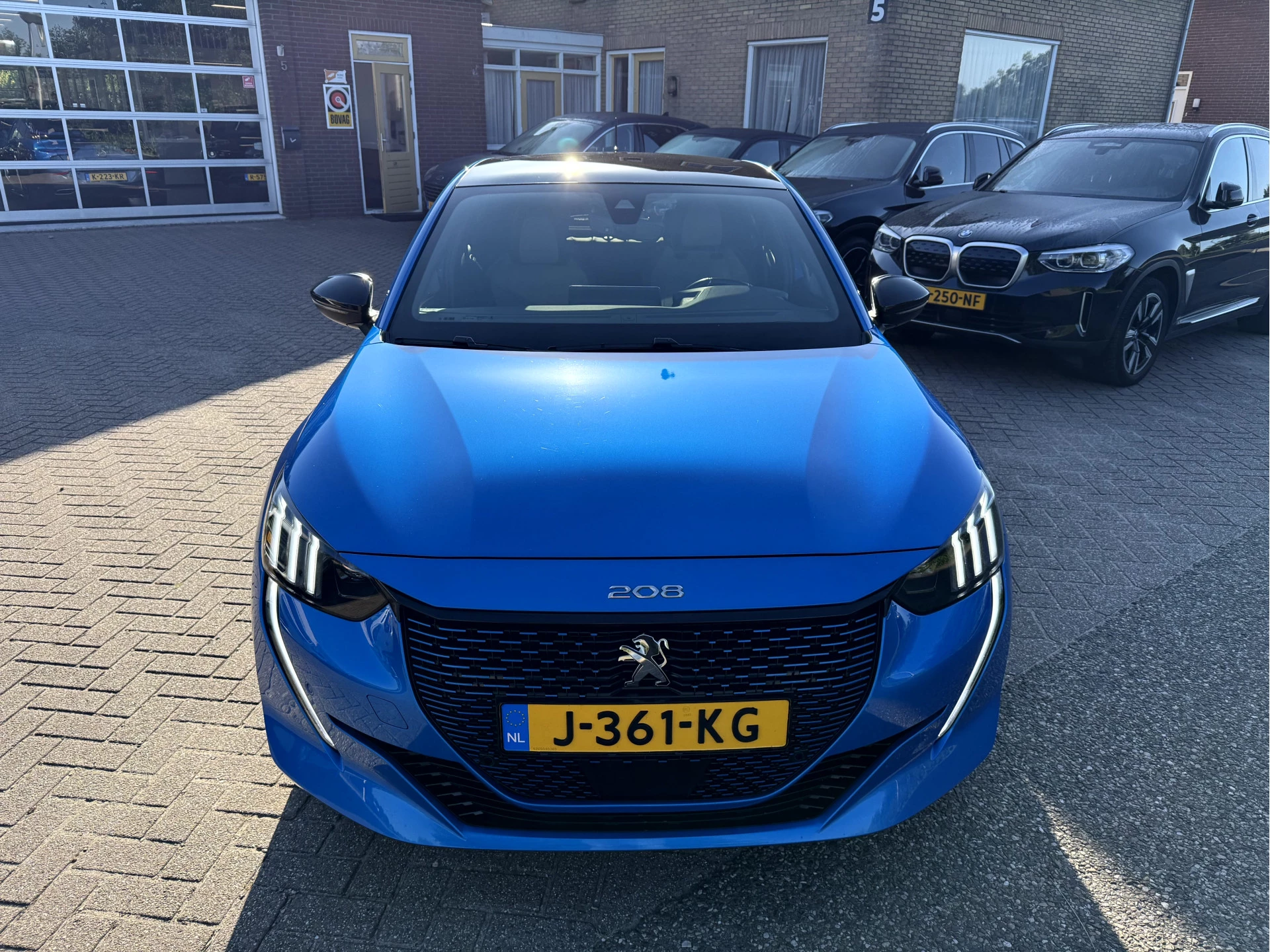 Hoofdafbeelding Peugeot e-208