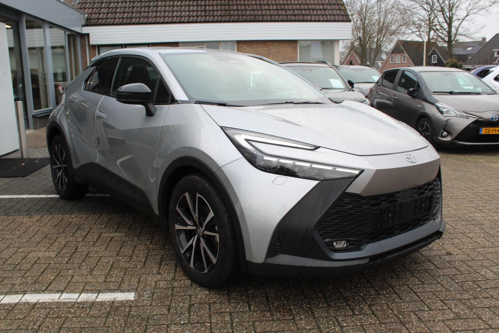 Hoofdafbeelding Toyota C-HR
