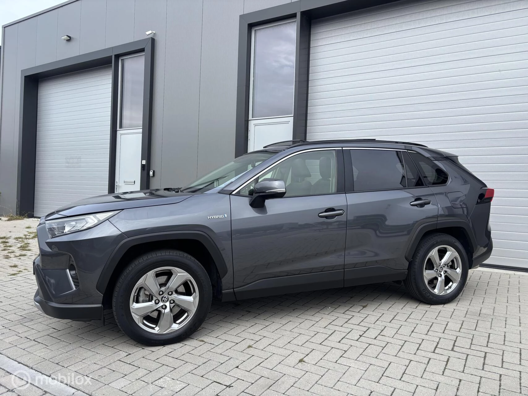 Hoofdafbeelding Toyota RAV4