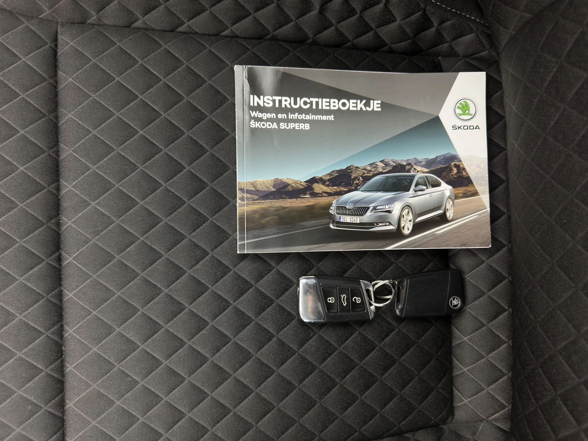 Hoofdafbeelding Škoda Superb