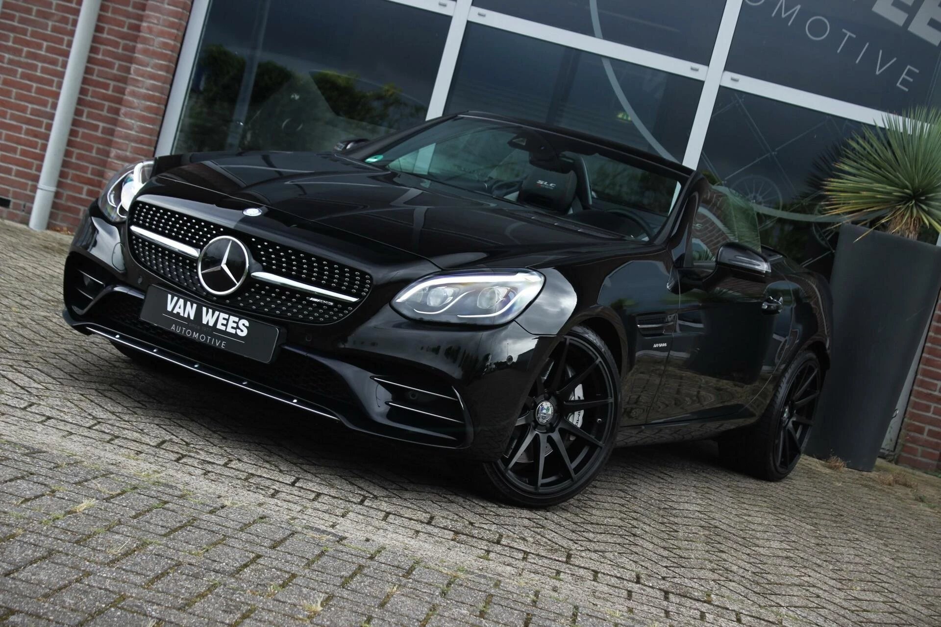 Hoofdafbeelding Mercedes-Benz SLC