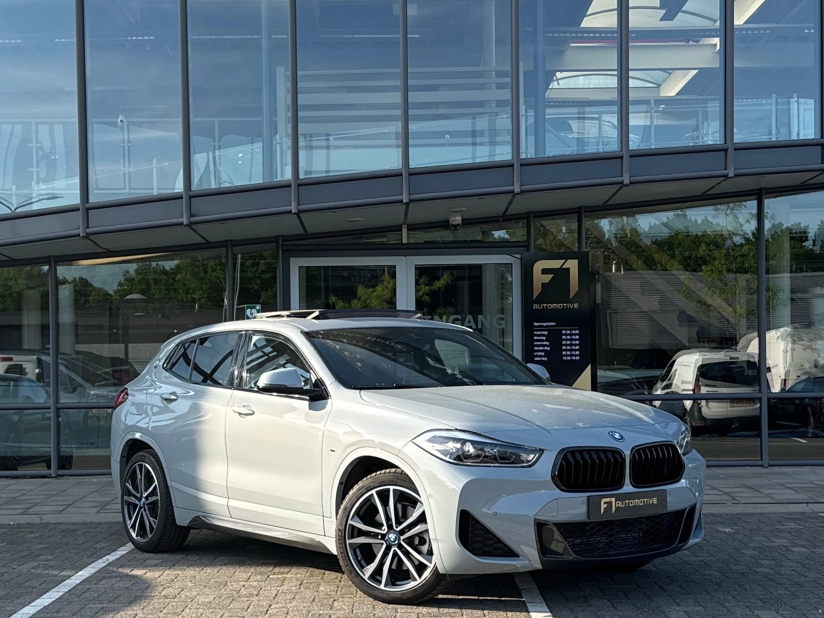 Hoofdafbeelding BMW X2
