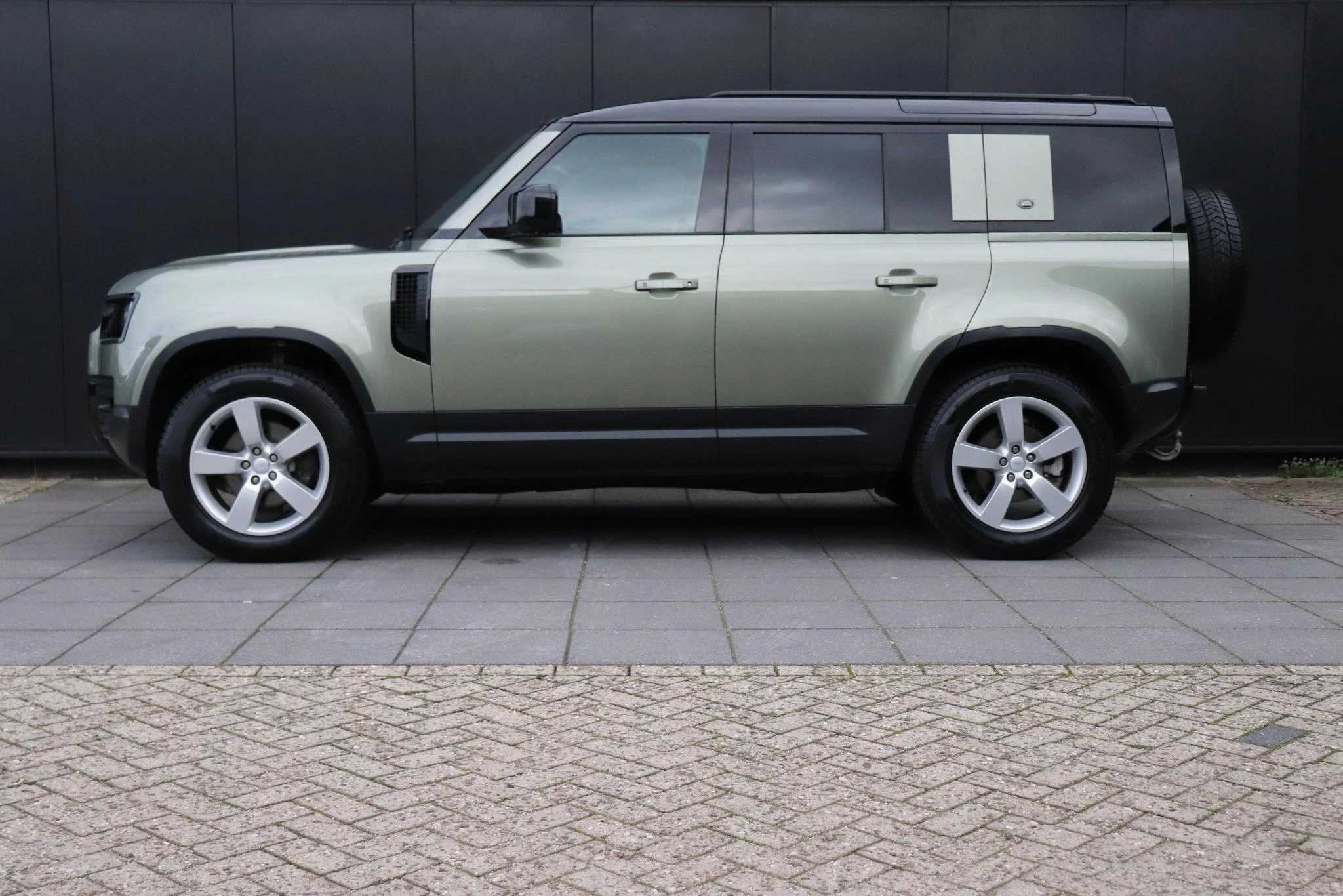 Hoofdafbeelding Land Rover Defender