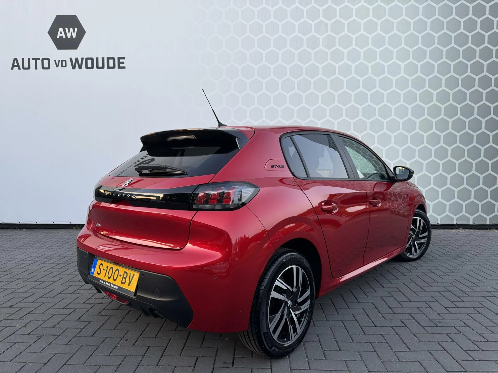 Hoofdafbeelding Peugeot 208