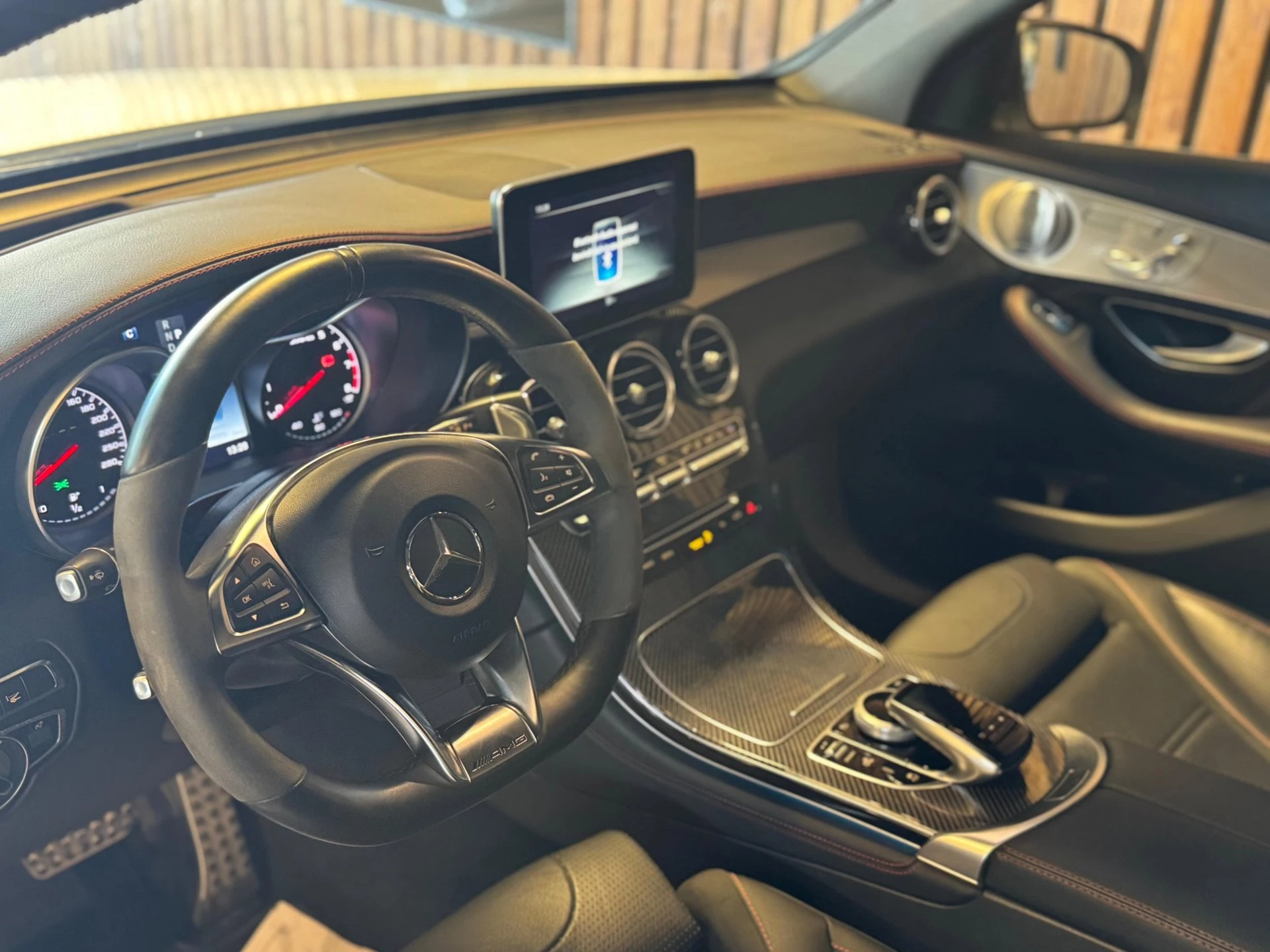 Hoofdafbeelding Mercedes-Benz GLC