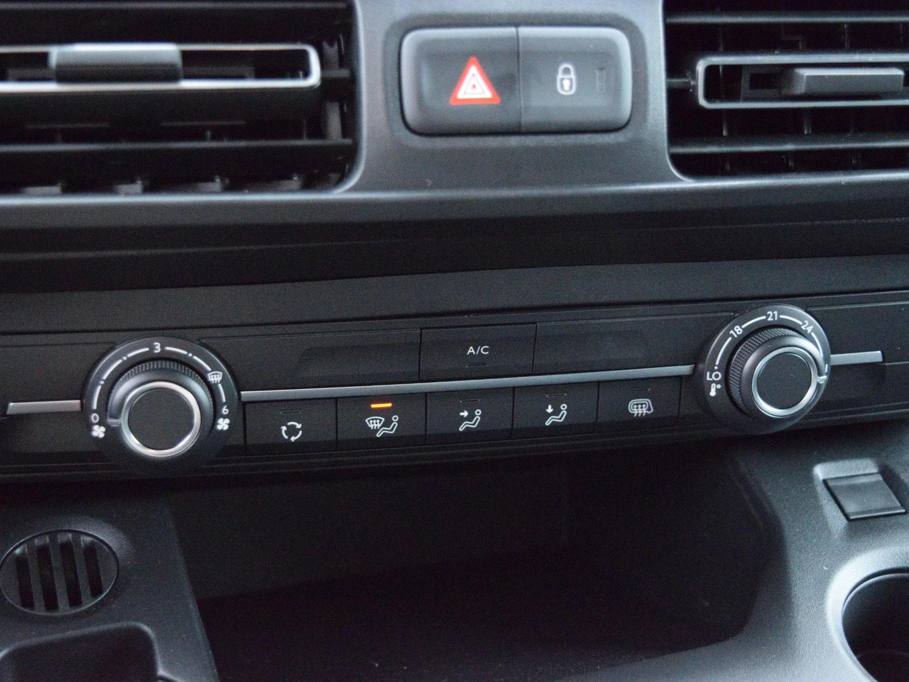 Hoofdafbeelding Opel Combo-e