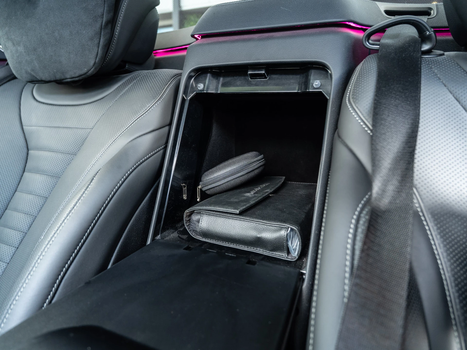 Hoofdafbeelding Mercedes-Benz S-Klasse