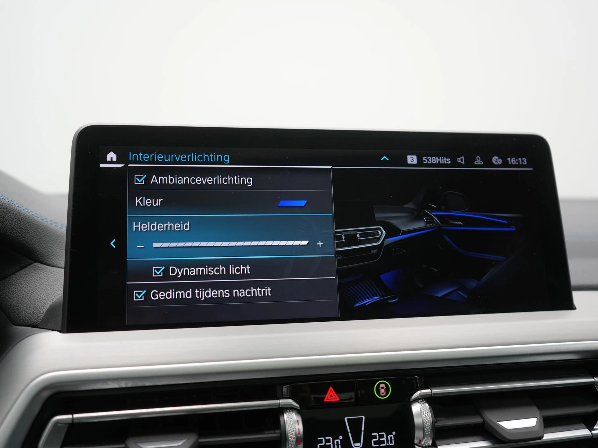 Hoofdafbeelding BMW iX3