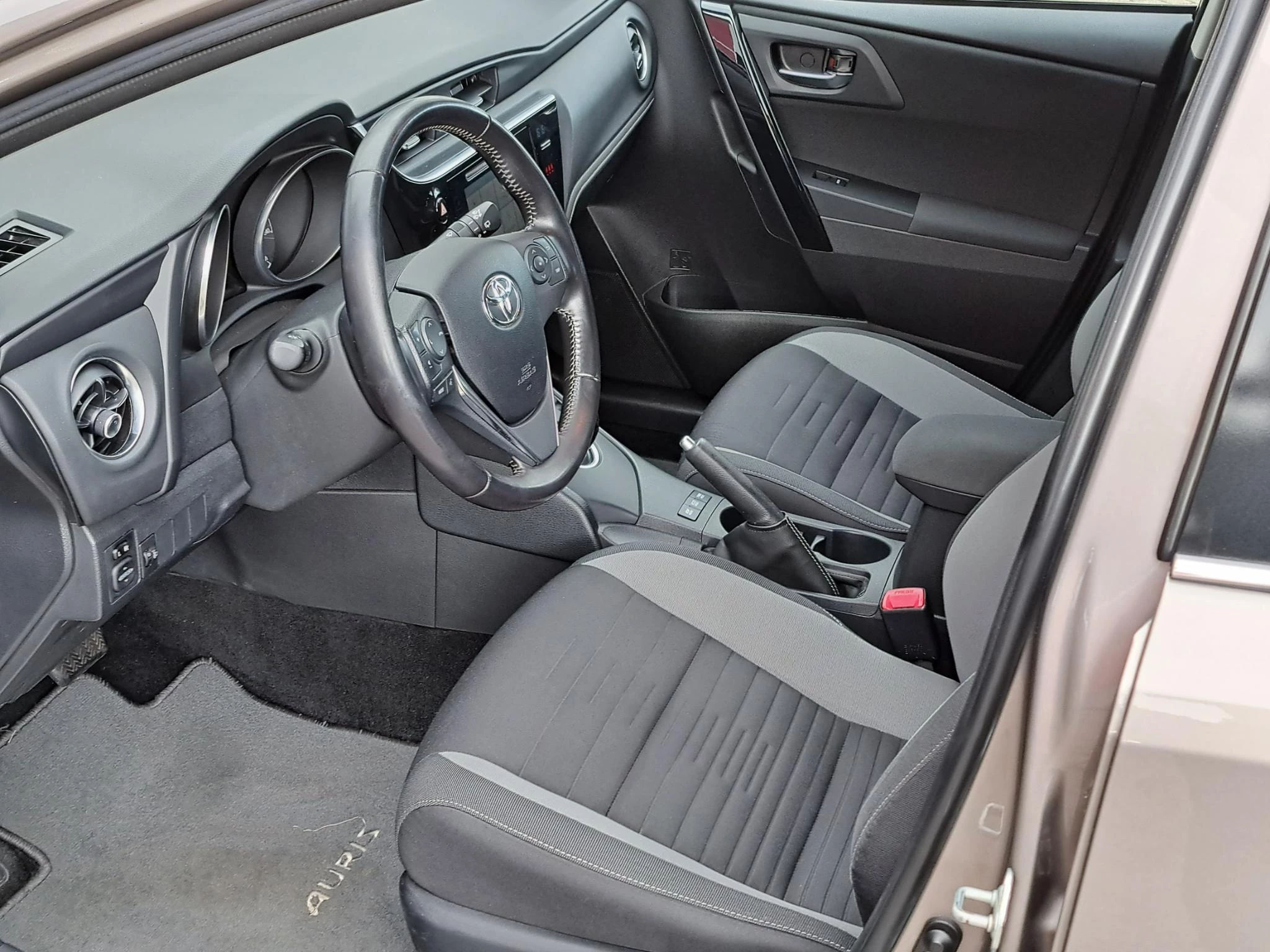 Hoofdafbeelding Toyota Auris