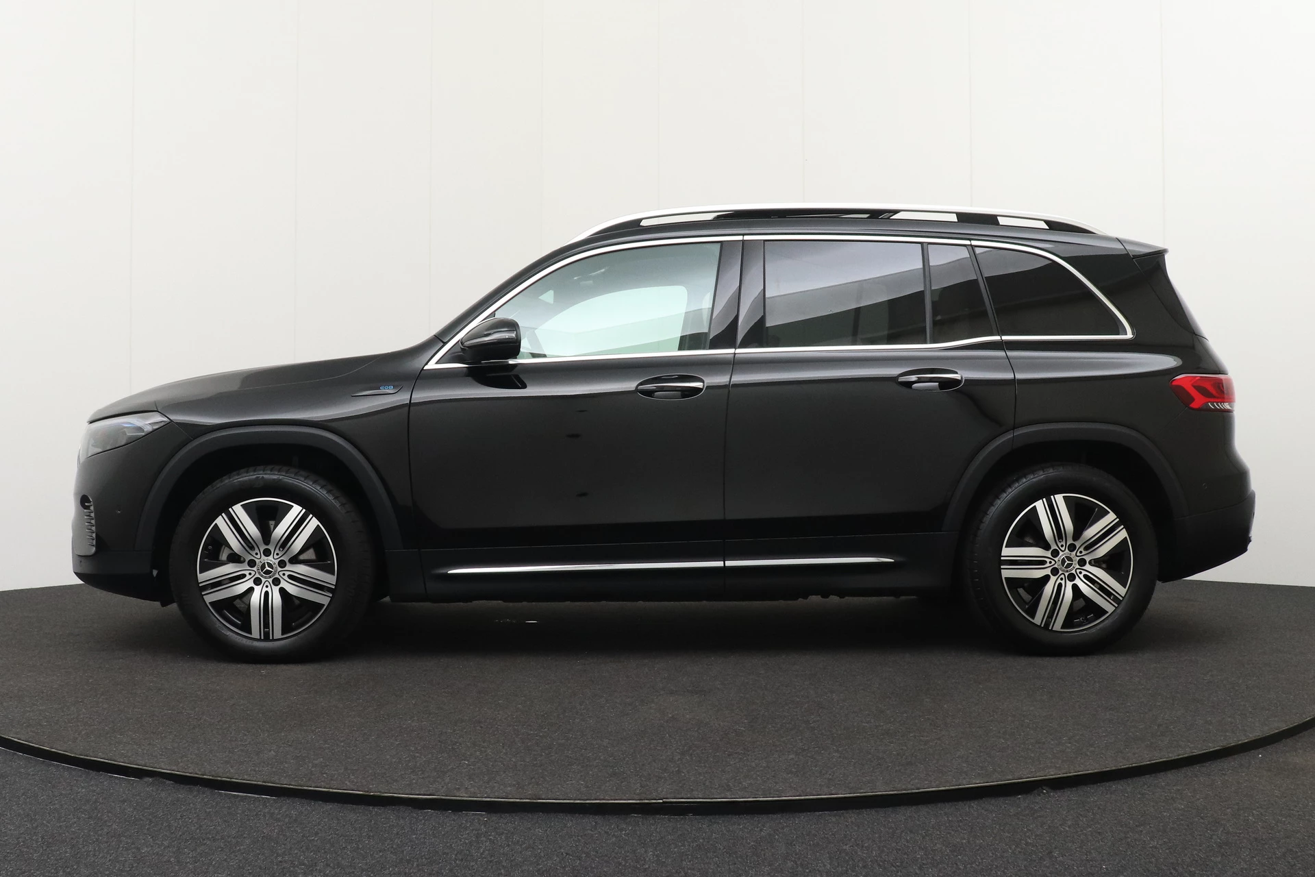 Hoofdafbeelding Mercedes-Benz EQB