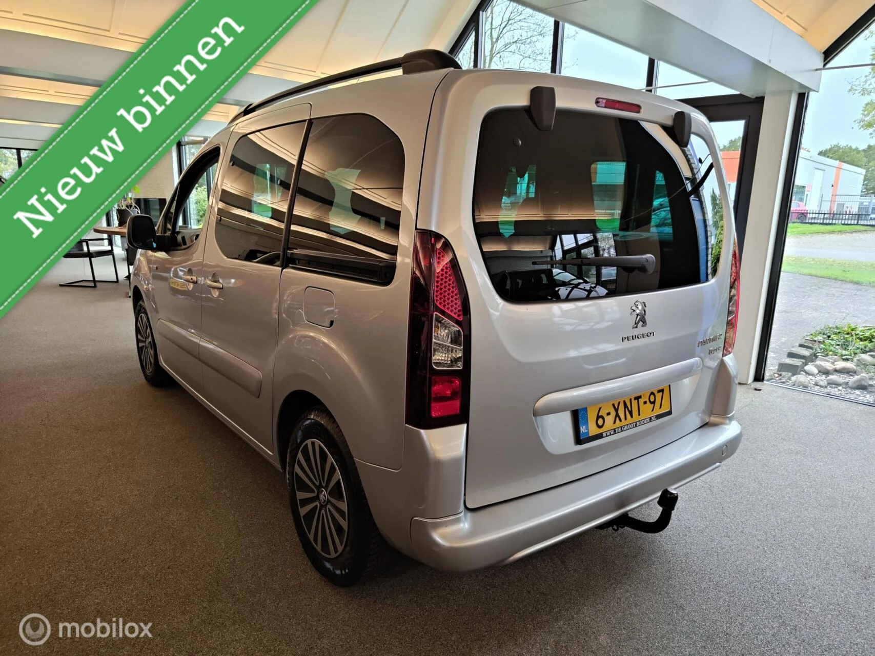 Hoofdafbeelding Peugeot Partner