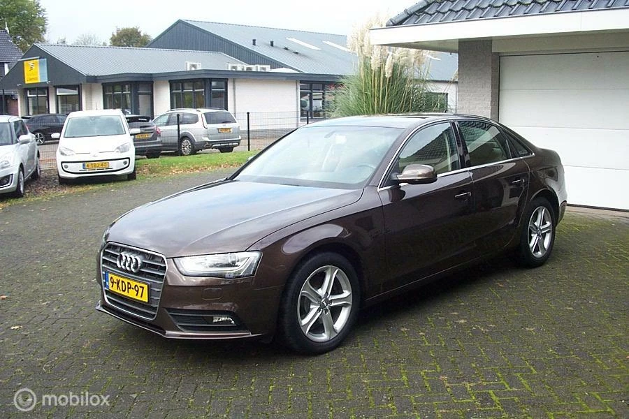 Hoofdafbeelding Audi A4