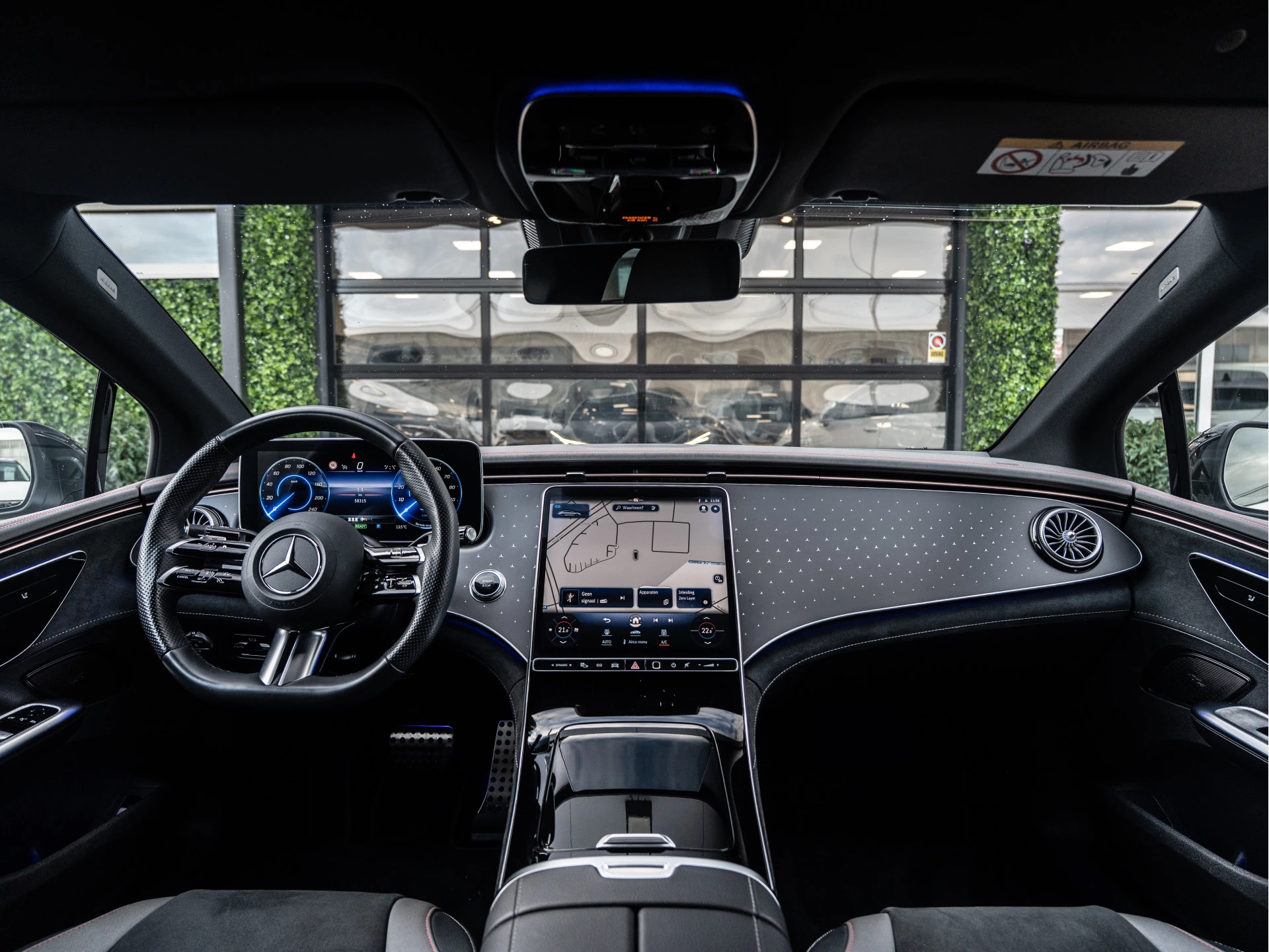 Hoofdafbeelding Mercedes-Benz EQE