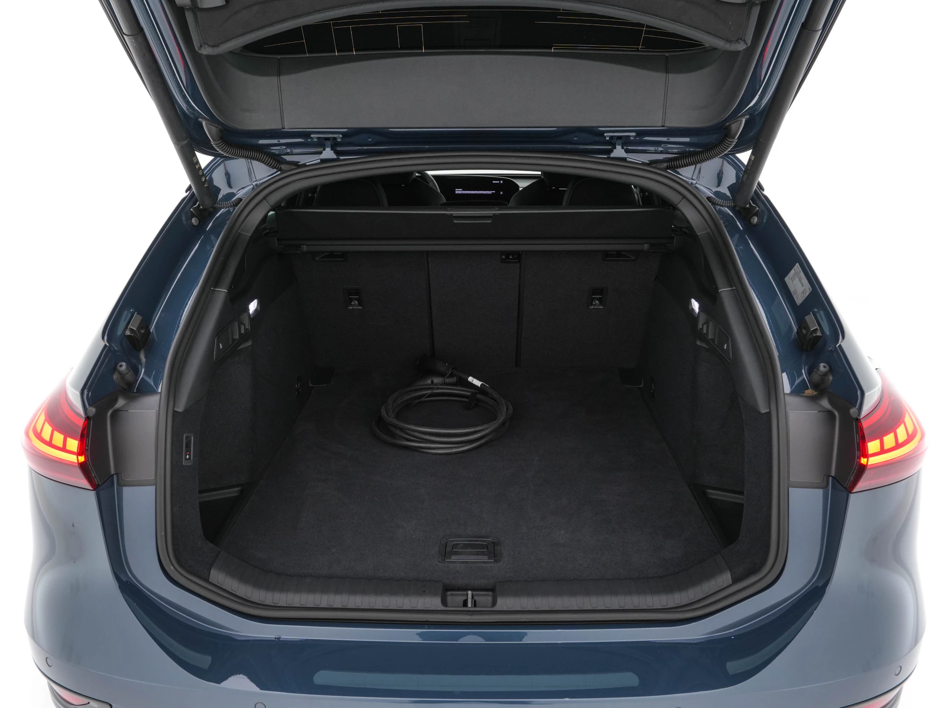 Hoofdafbeelding Audi A6 Avant e-tron