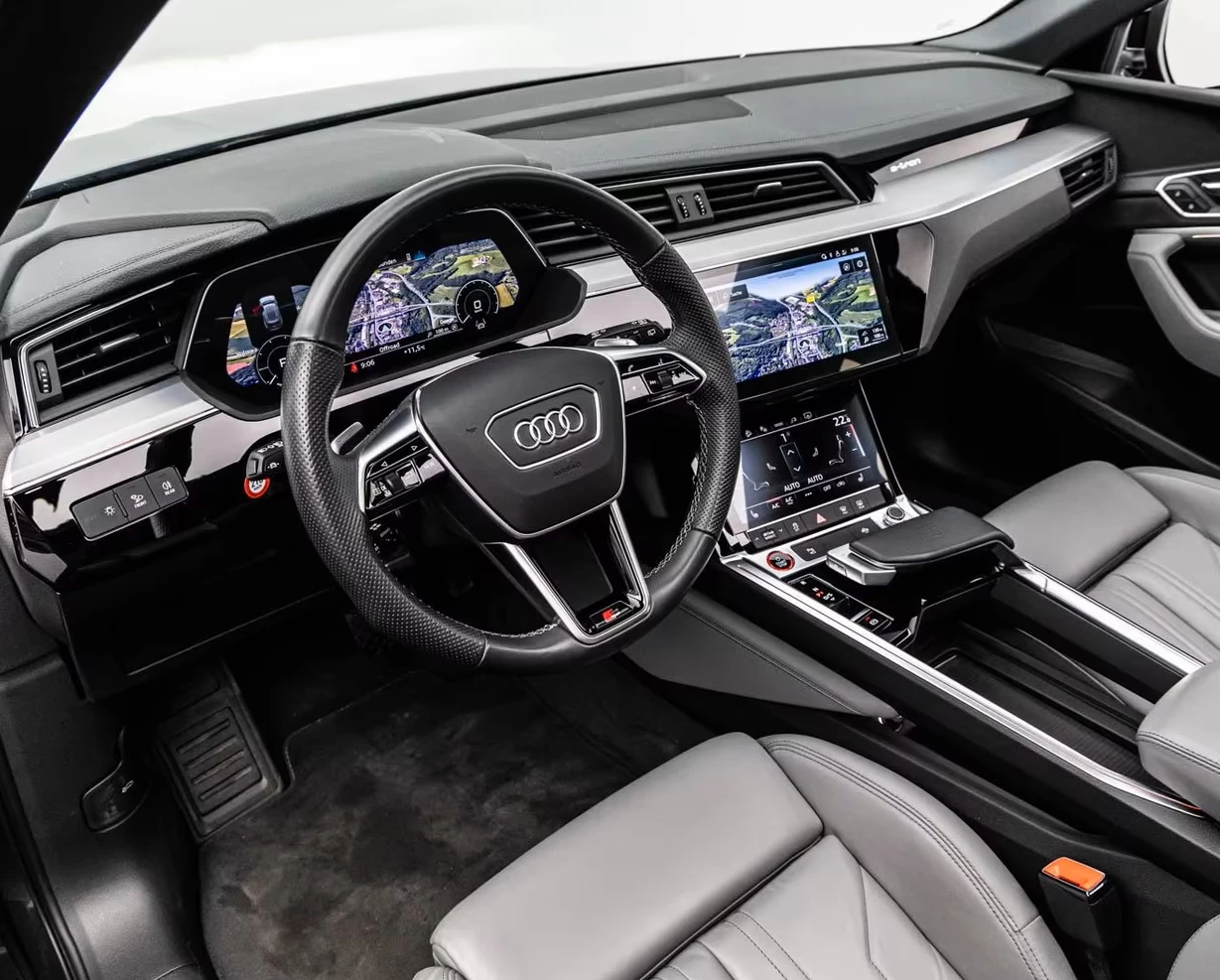 Hoofdafbeelding Audi e-tron