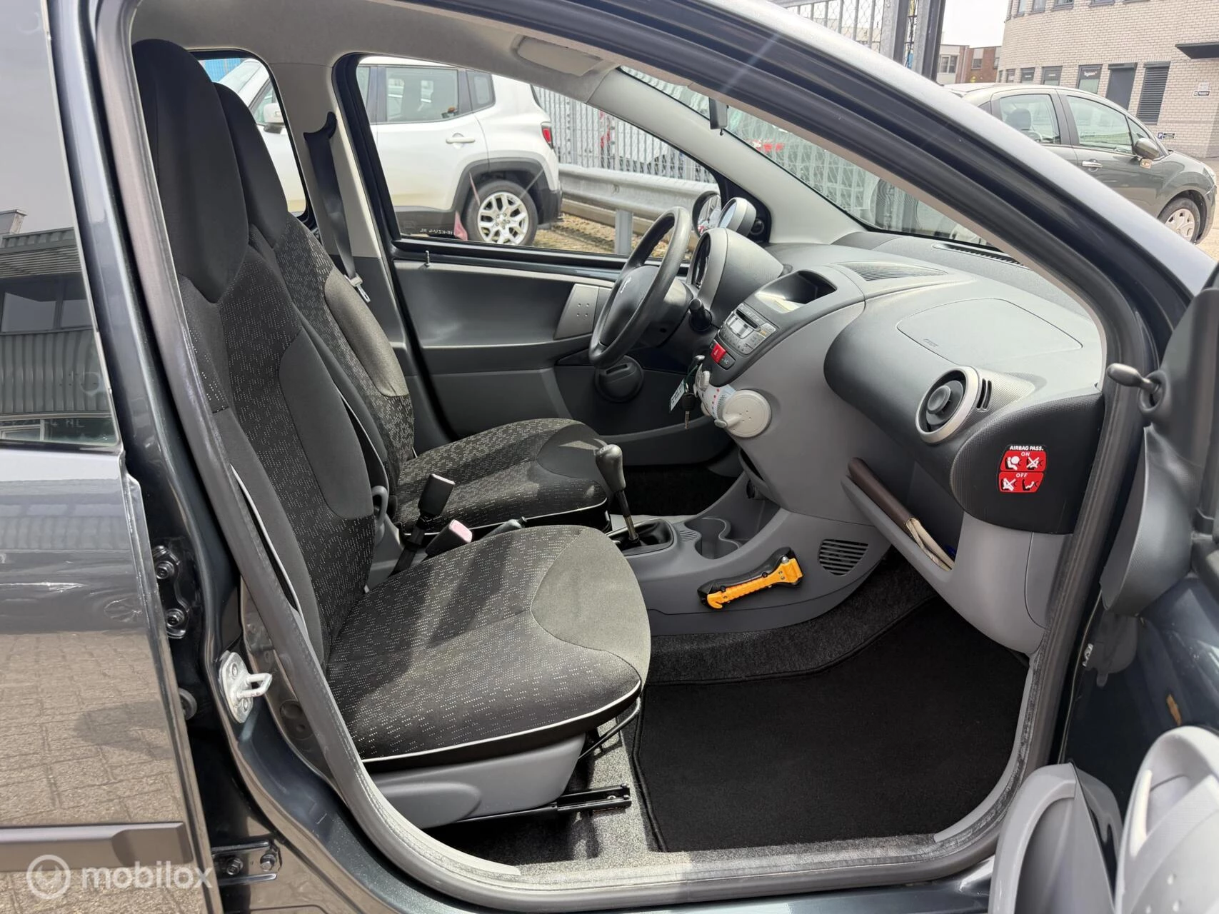 Hoofdafbeelding Peugeot 107