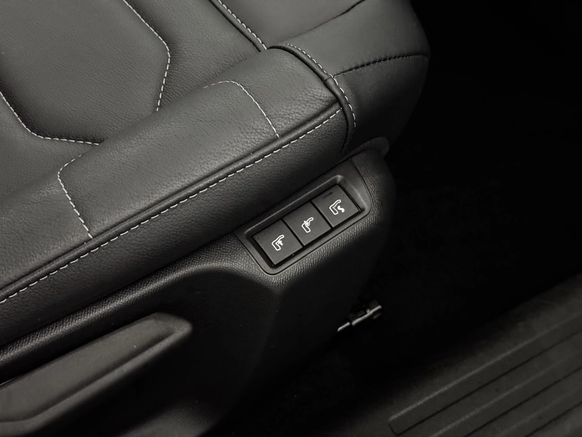 Hoofdafbeelding Citroën C4