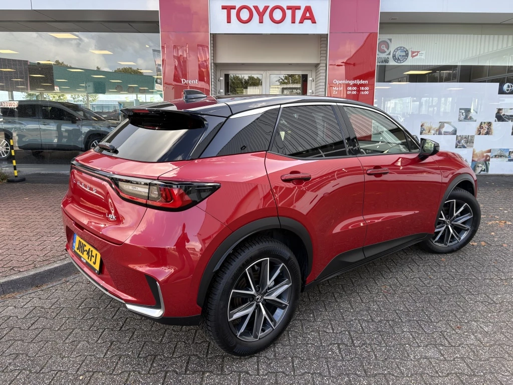 Hoofdafbeelding Lexus LBX